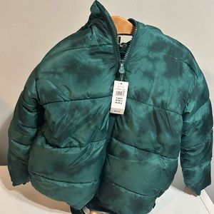 Boys Gap winter coat. New with tags. Size 5